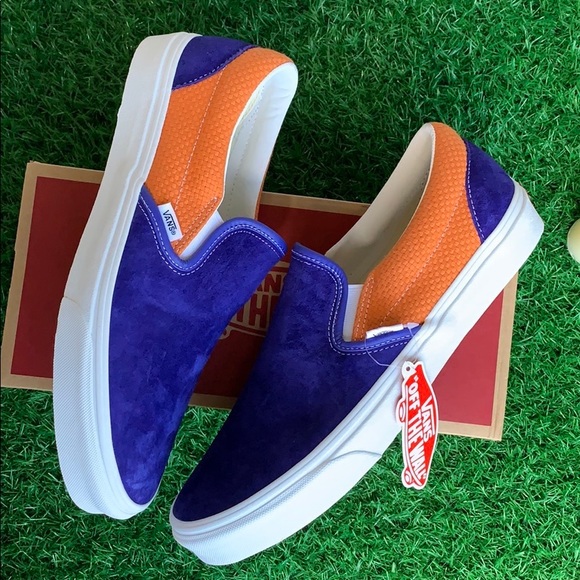 vans classic slip on cherry